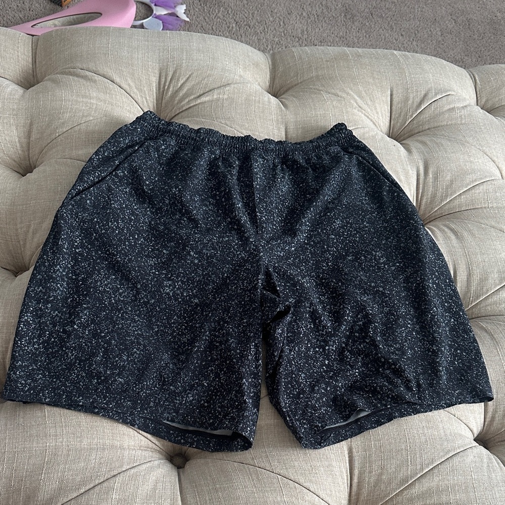 lululemon athletica Black and White Athletic Shorts - Picture 2 of 7